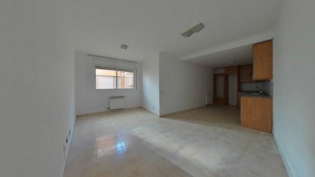 Piso en Venta en CL GIRONA 28RUBI (BARCELONA), 28 en Ca n'Oriol