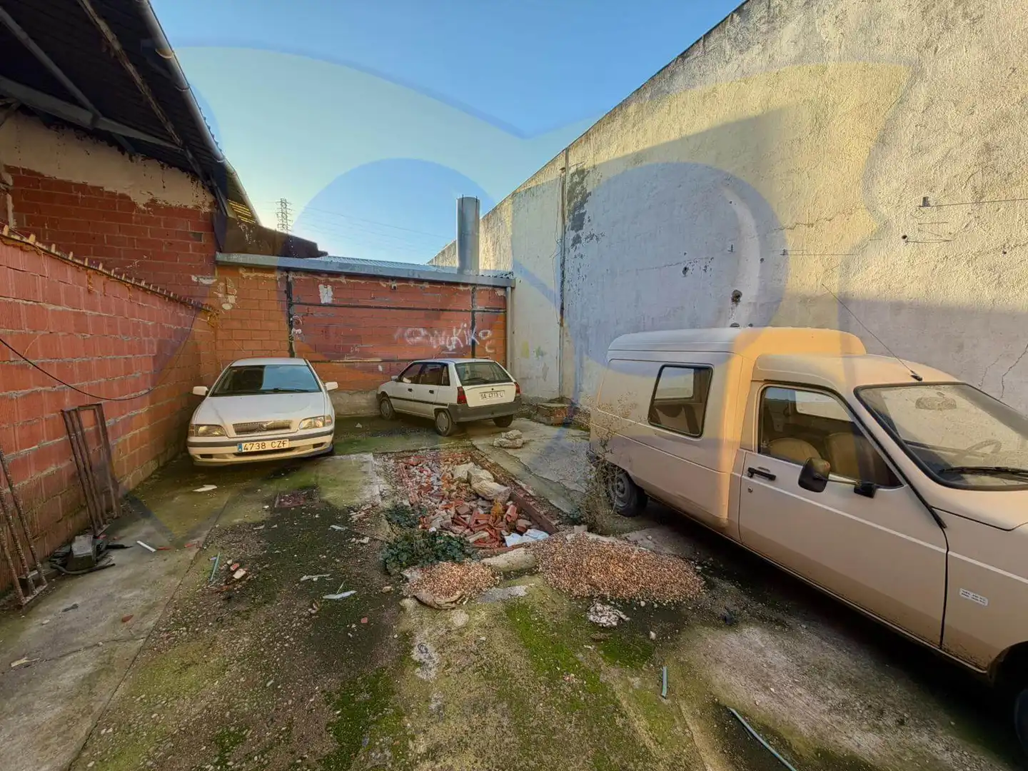 Parking de Nave industrial en venta en Salamanca