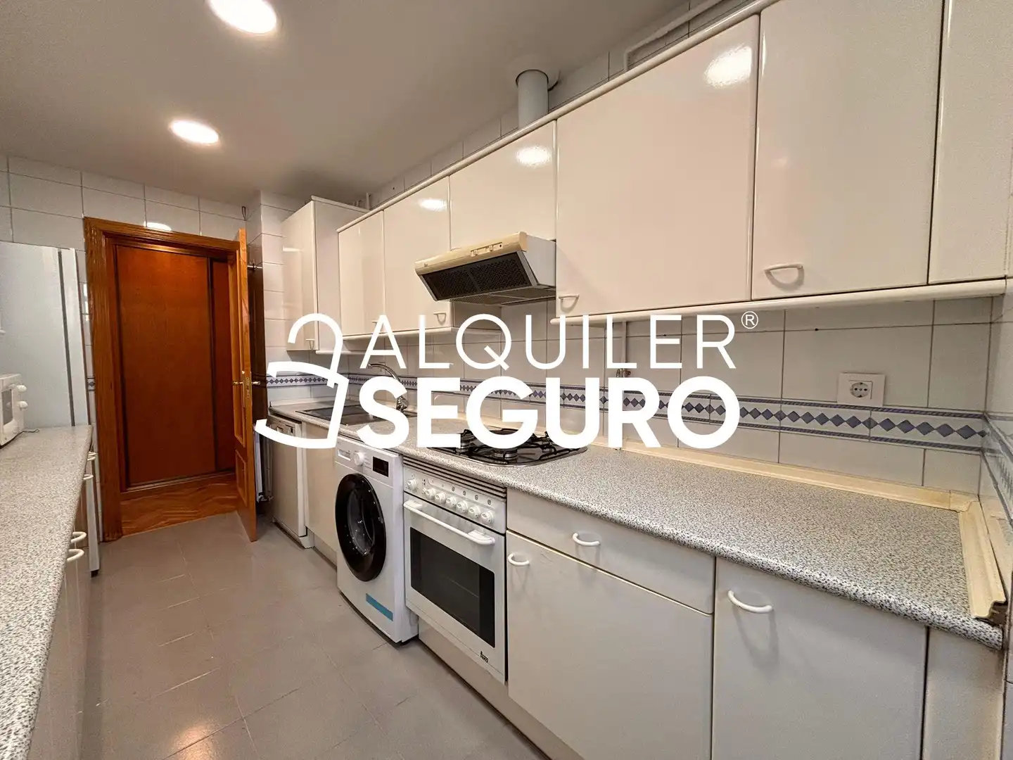 Cocina de Piso de alquiler en Madrid con Aire acondicionado y Calefacción