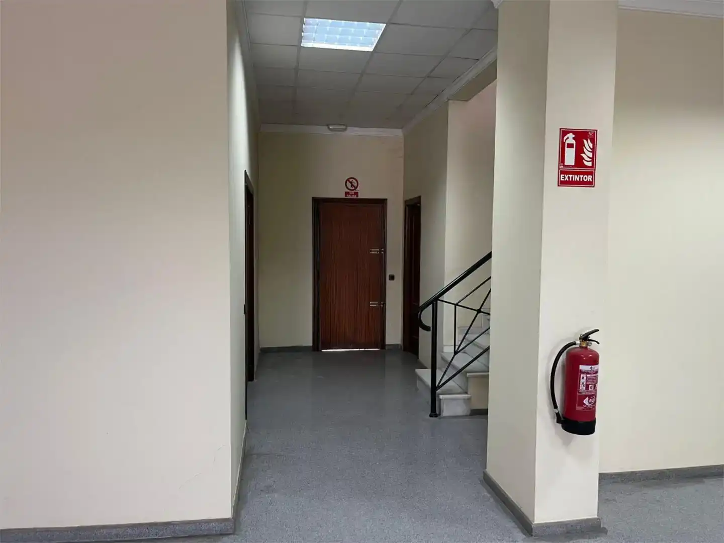 Nave industrial en venta en La Puebla del Río