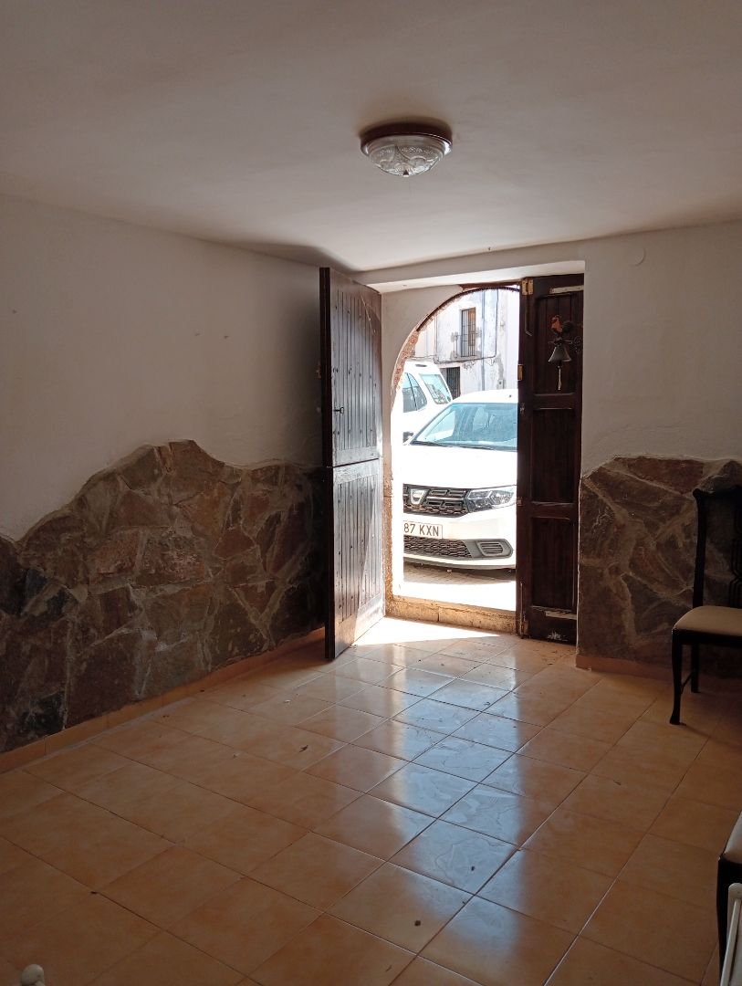 Single-family semi-detached for sale