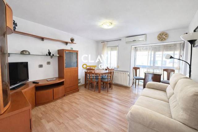 Piso en Venta en La Trinitat Nova