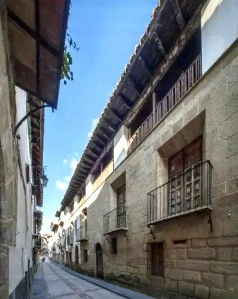 Vista exterior de Finca rústica en venta en Rubielos de Mora con Aire acondicionado, Calefacción y Terraza