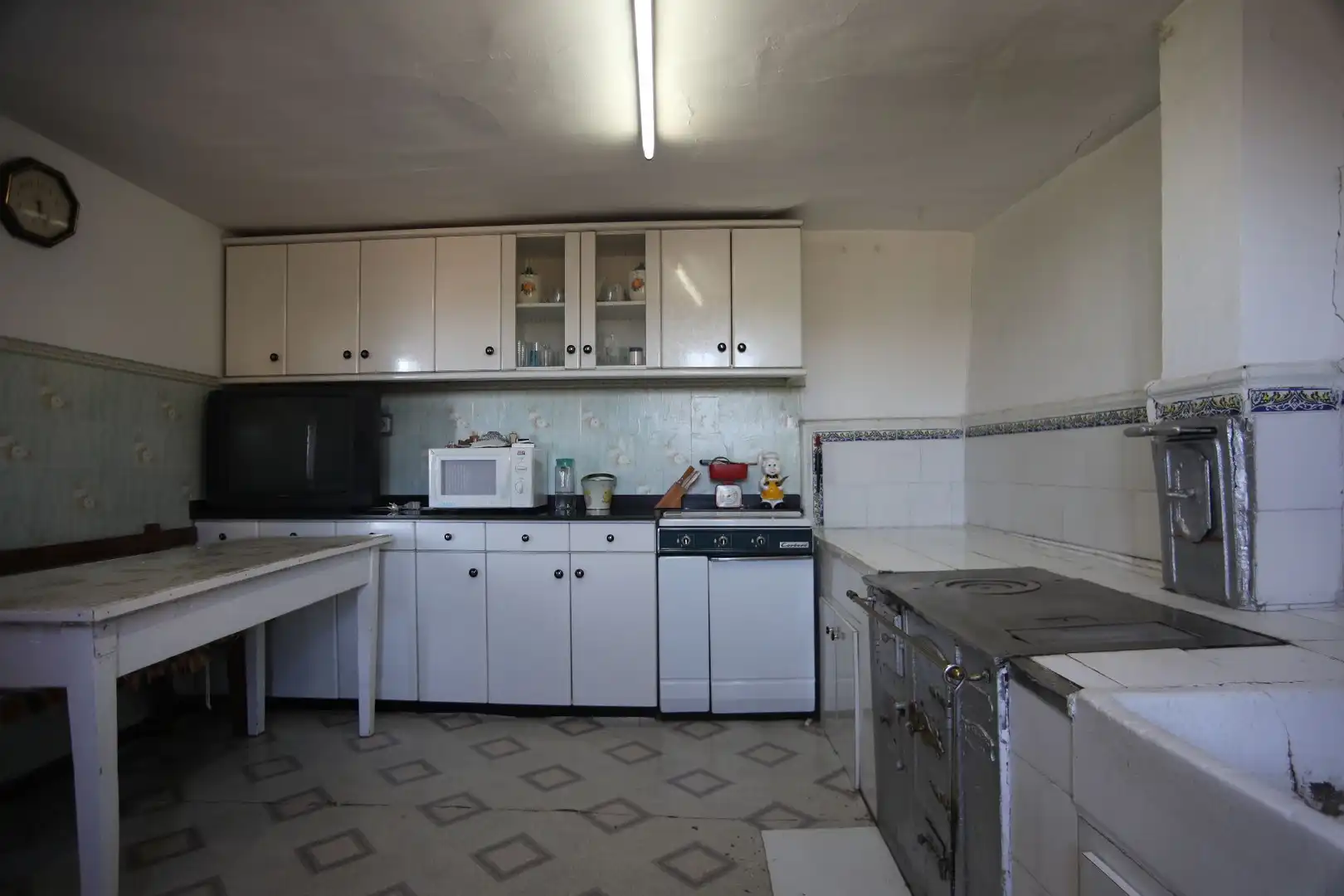 Küche von Country house zum Verkauf in Valdeprado del Río mit Privatgarten