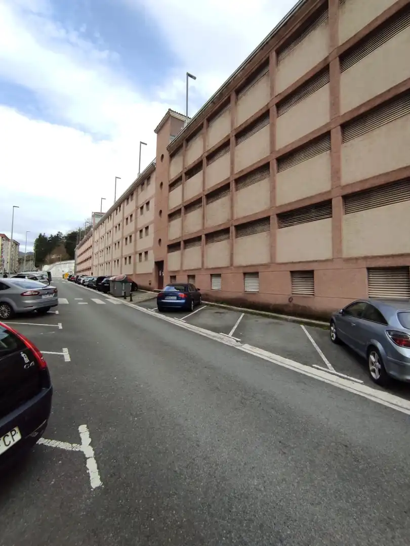 Aparcament amb ascensor en venda a Tiburzio Anitua Kalea, imagen 11