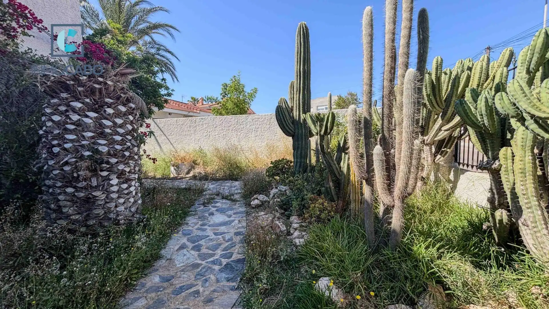 Garden of Houses for sale in Cartagena