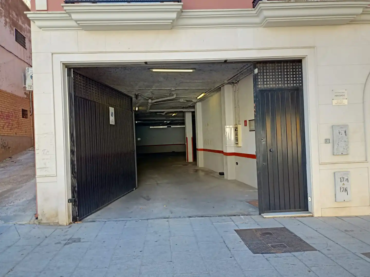 Local commercial à vendre à Avenida Antonio Mairena 50, imagen 2