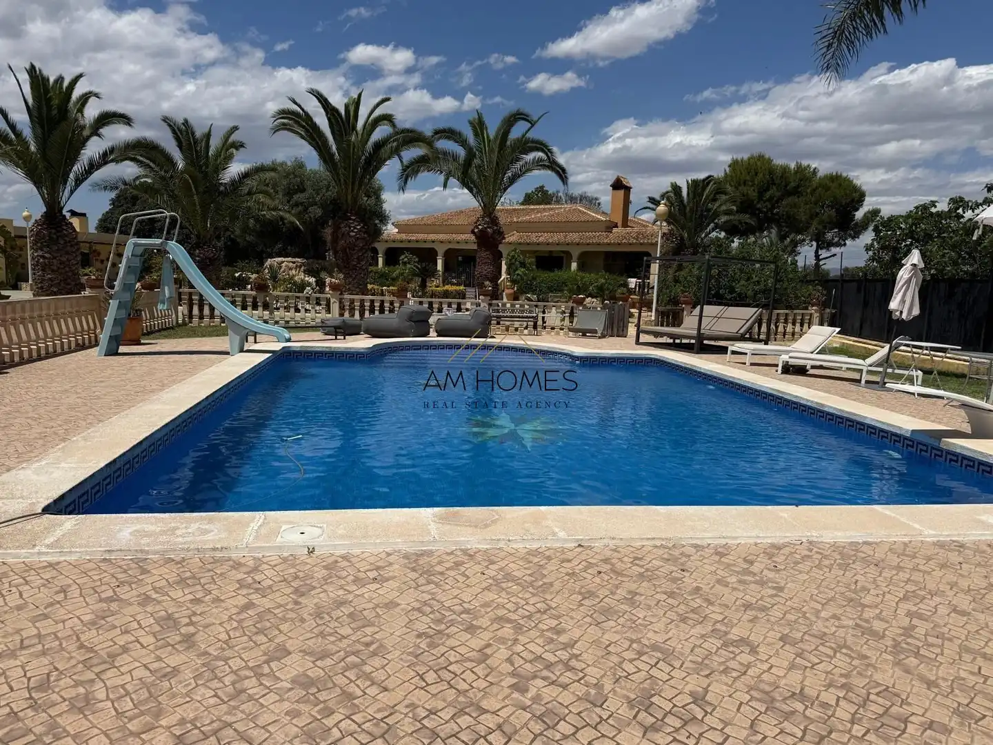Villa avec piscine à vendre à Valverde
