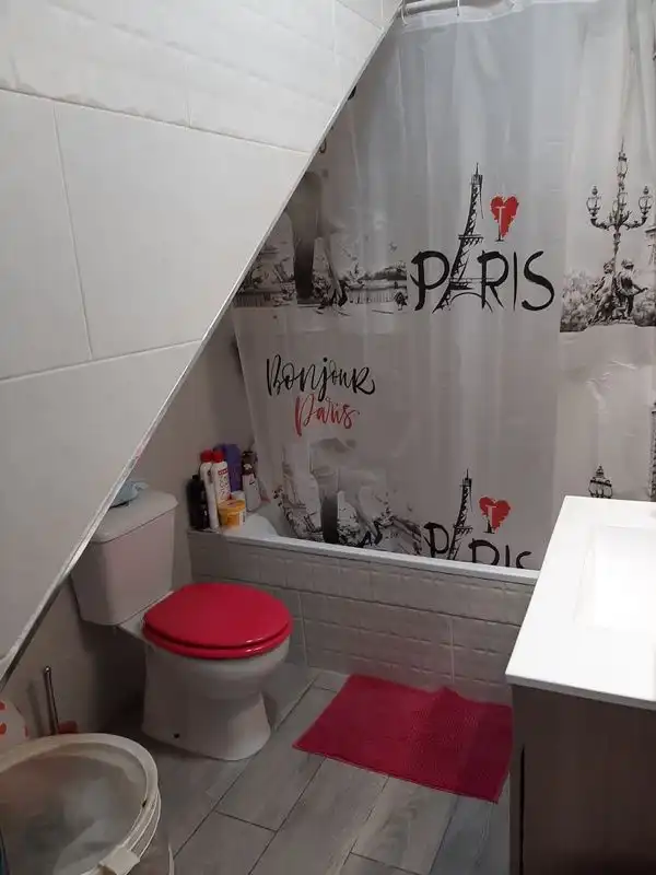 Badezimmer von Haus oder Chalet zum Verkauf in Algeciras mit Heizung, Terrasse und Möbliert