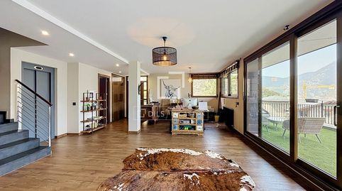 Casa independiente de 4 dormitorios con jardín y garaje tipo box en venta en Aixirivall, Sant Julià, imatge 5