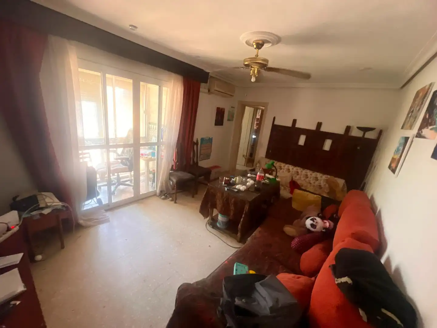 Living room of Flat for sale in Sevilla  with Air Conditioner, Terrace and Furnished
