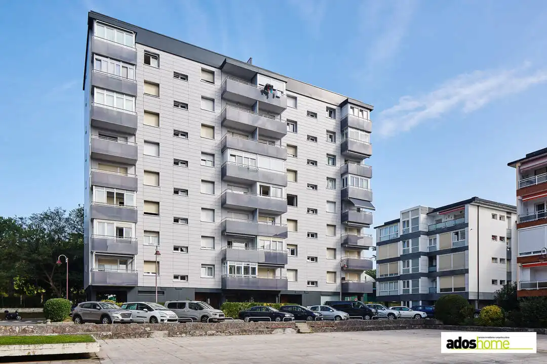 Exterior view of Flat for sale in Zarautz, Gipuzkoa