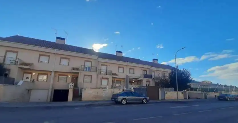 Casa en venda a Calle Juan Carlos I 11, imagen 3