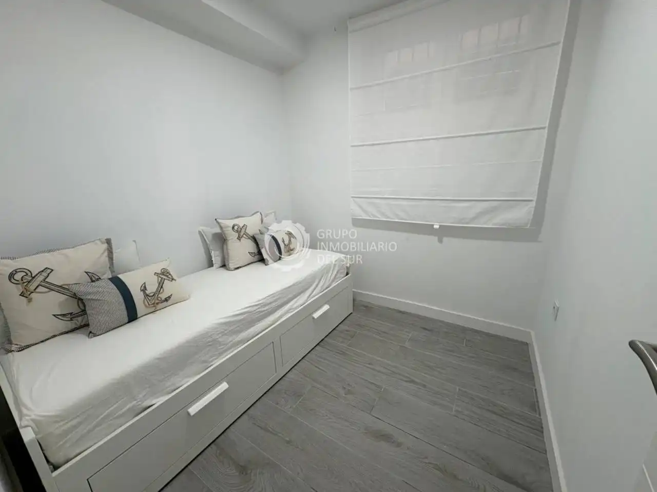 Habitación de Piso en venta en Cádiz con Amueblado