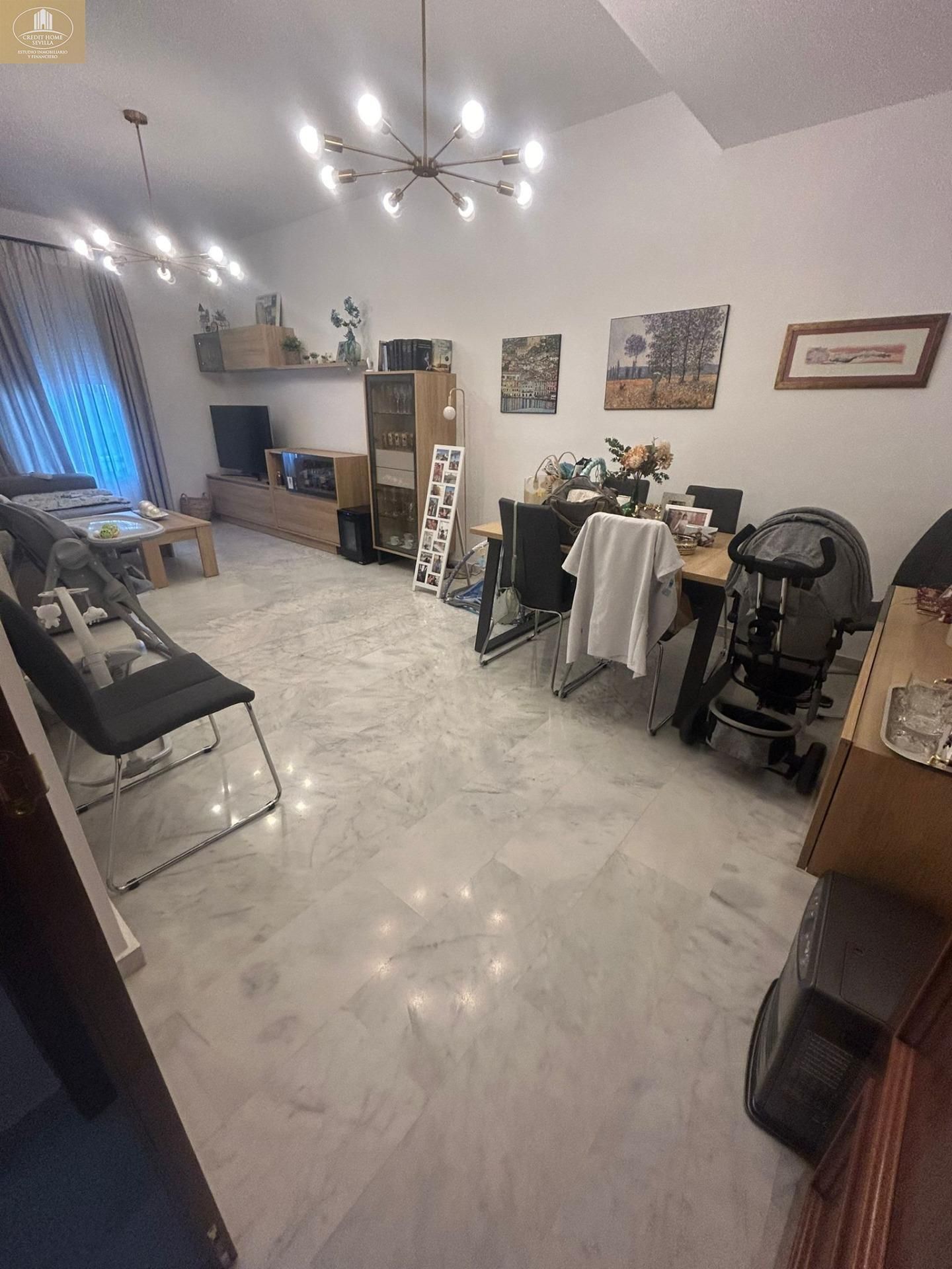 Single-family semi-detached for sale in  POETA JOSE LEON, Villanueva del Ariscal