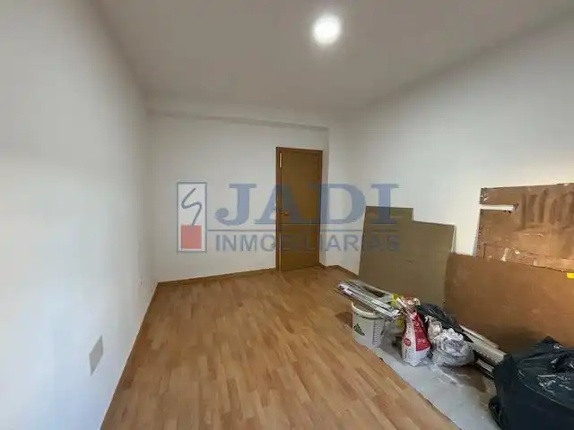 Flat for sale in Valdepeñas  with Terrace