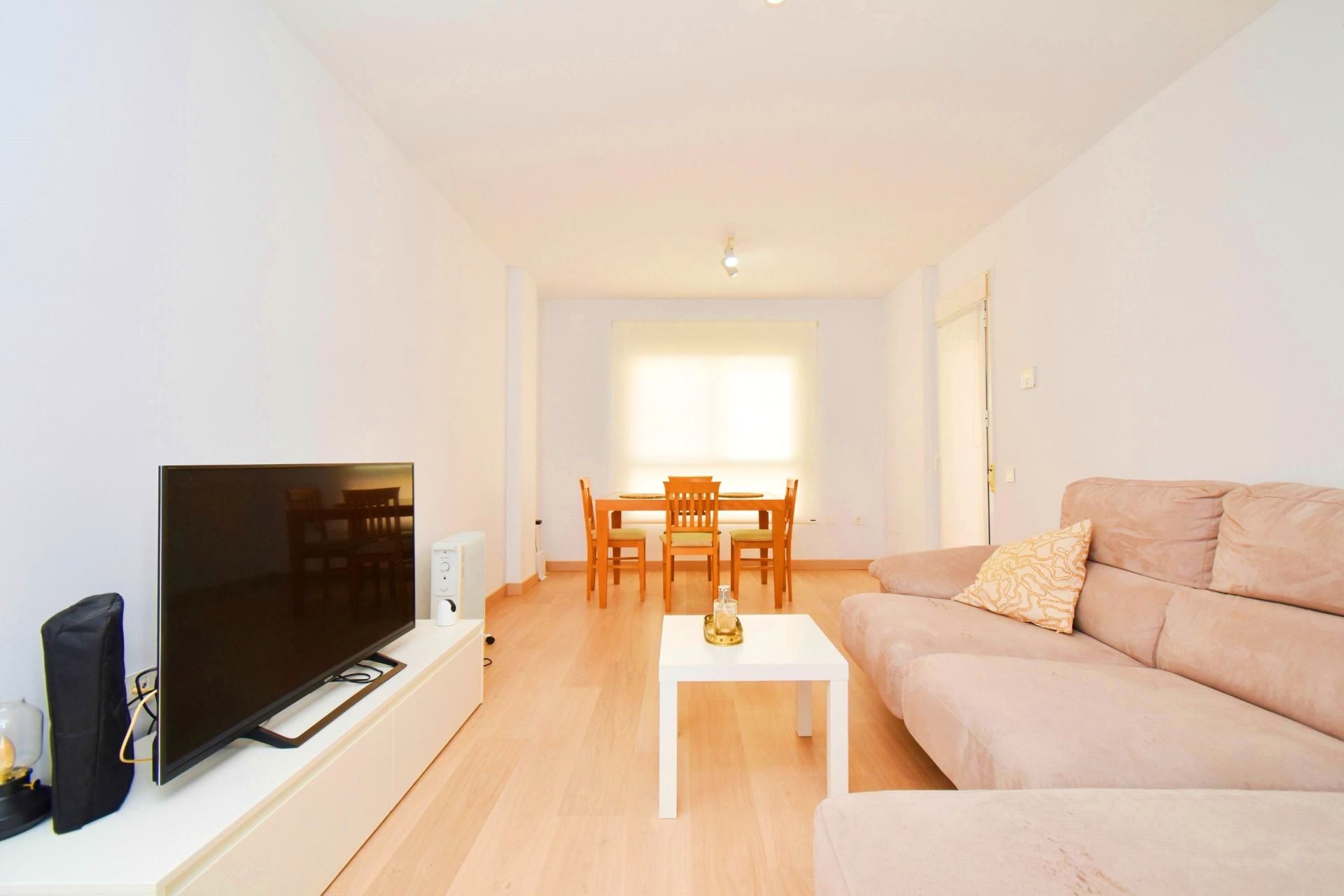 Sala de estar de Piso en venta en El Ejido con Aire acondicionado, Amueblado y Balcón