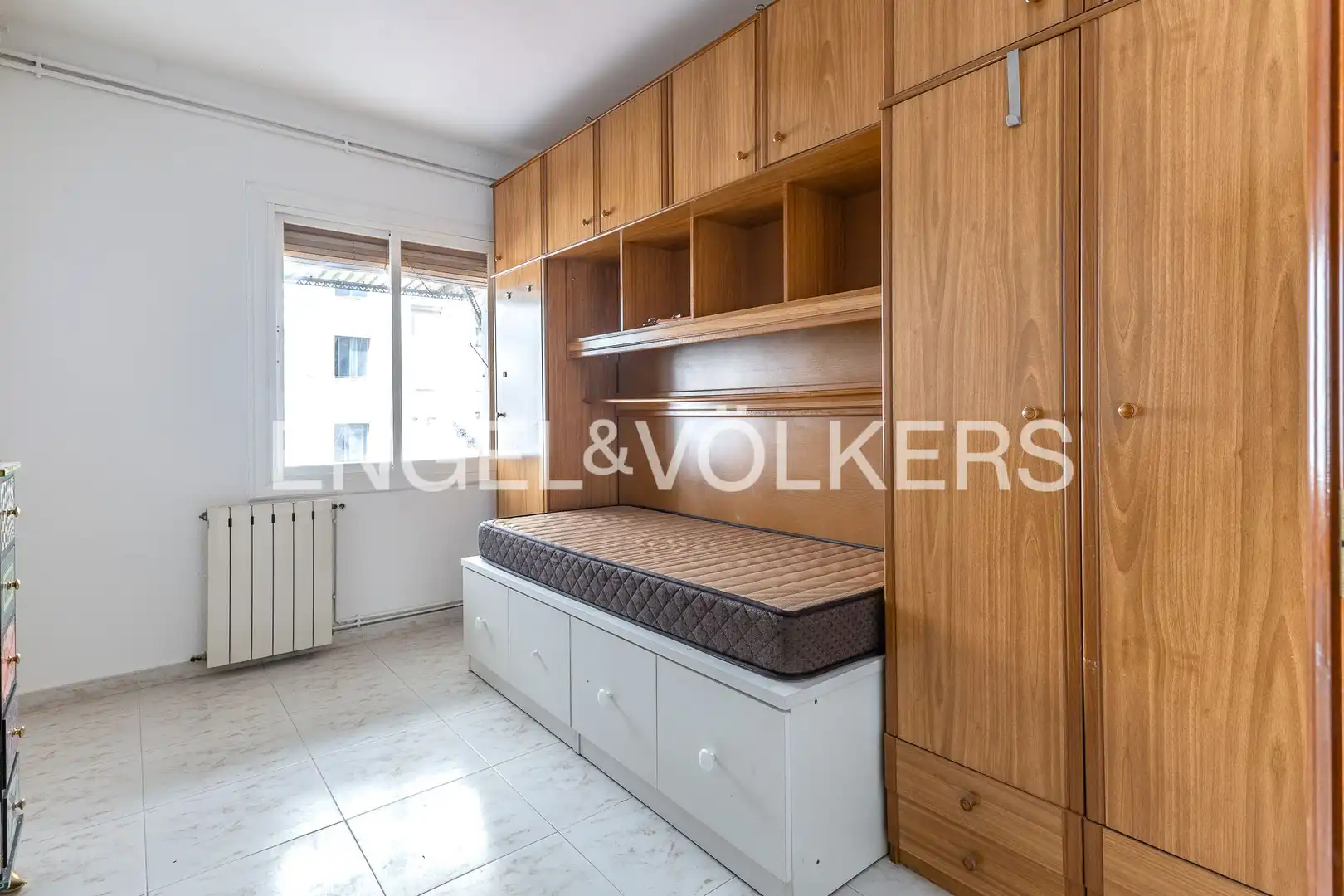 Bedroom of Flat for sale in Barcelona  with Air Conditioner and Heating