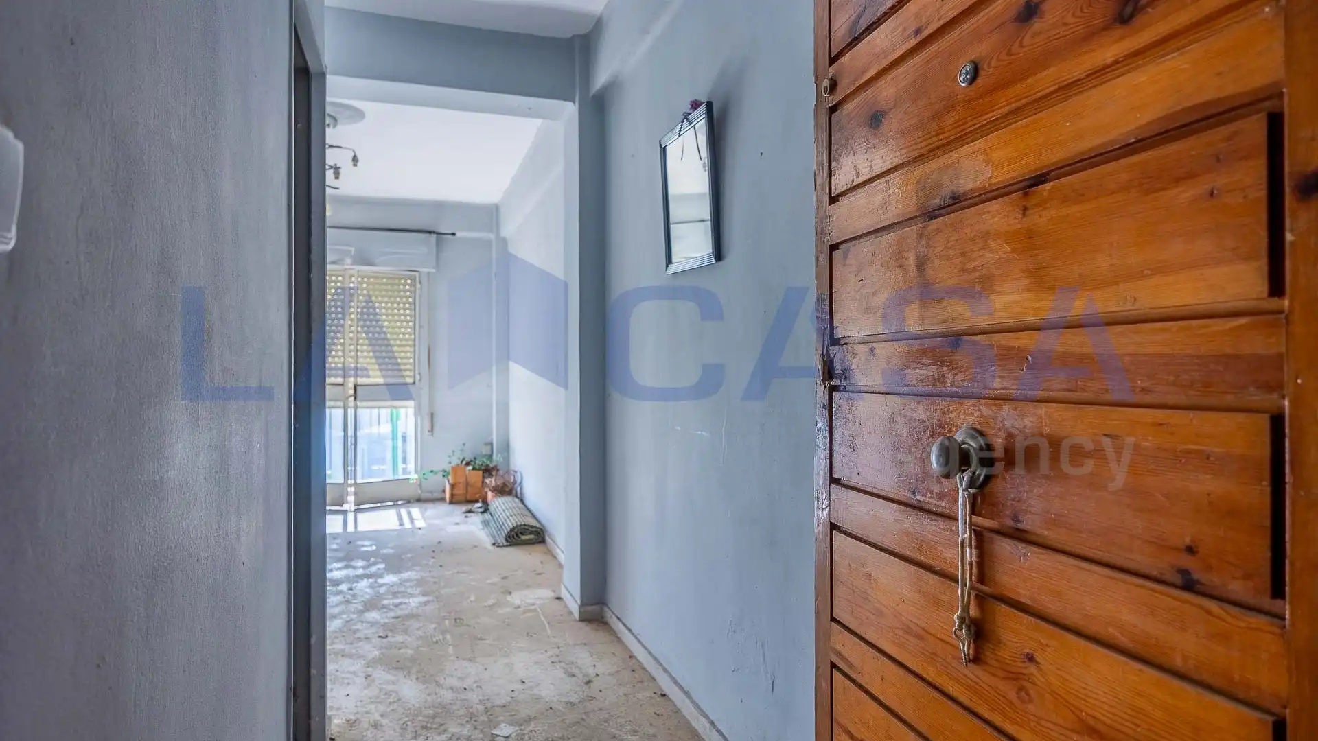 Flat for sale in Cruz Roja, Macarena