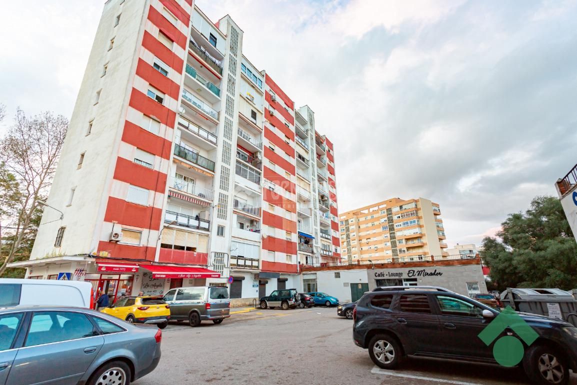 Exterior view of Flat for sale in Algeciras  with Furnished and Balcony