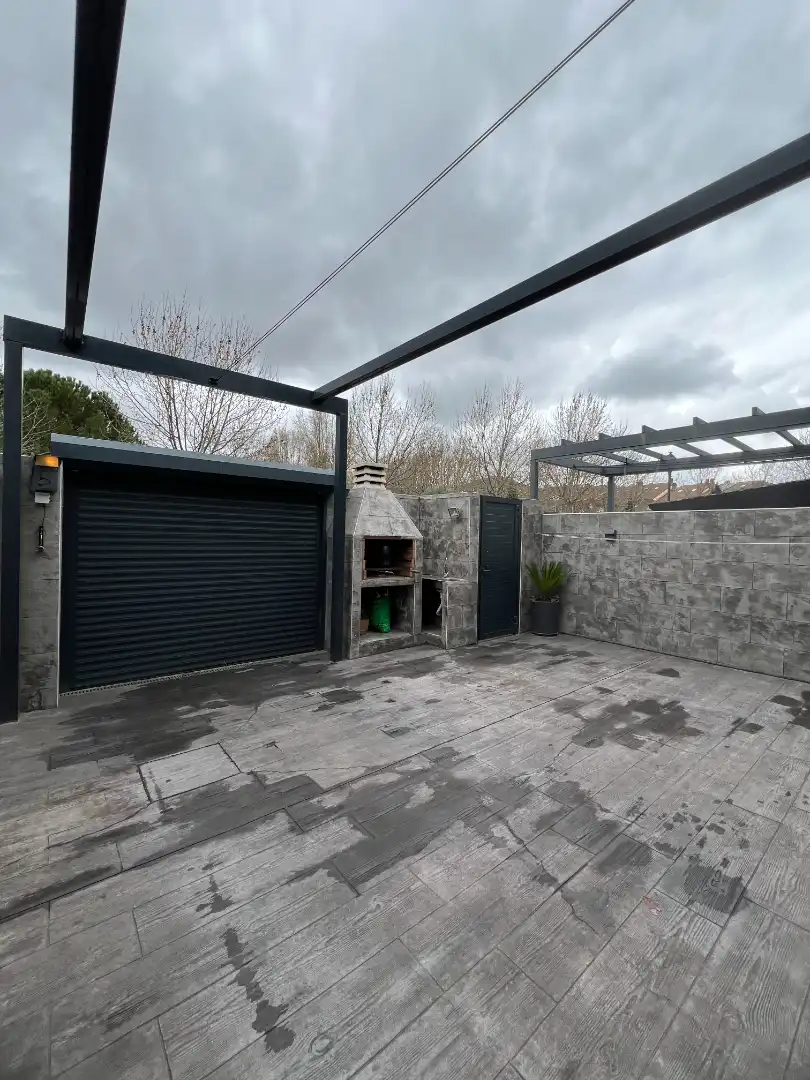 Terrassa de Casa o xalet en venda en Loeches amb Calefacció, Jardí privat i Terrassa