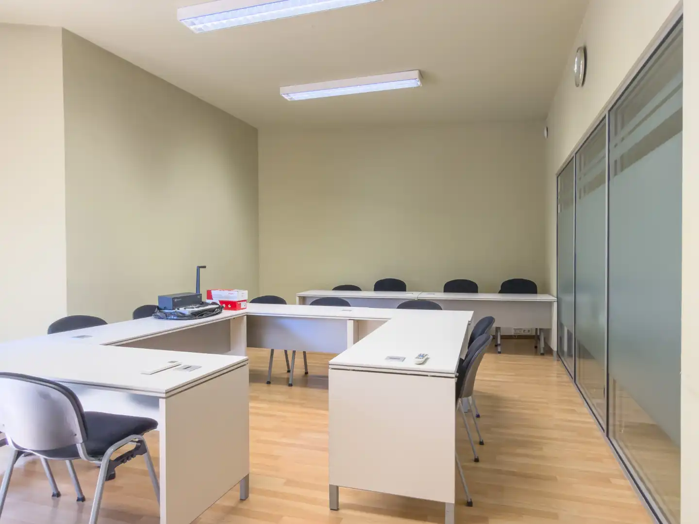 Office for rent in Barcelona  with Air Conditioner, Heating and Internet