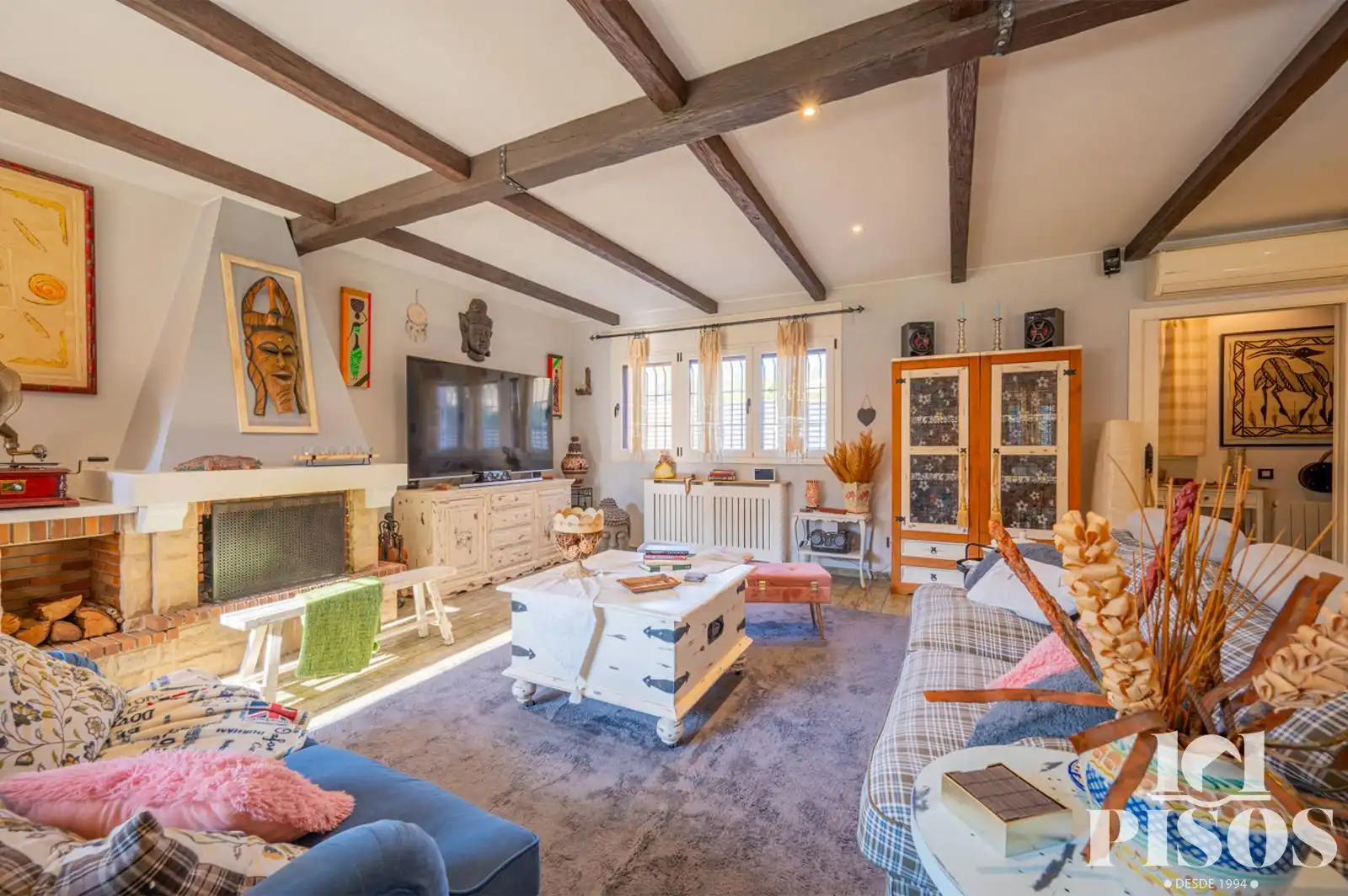Sala de estar de Casa o chalet en venta en Rubí con Aire acondicionado, Calefacción y Trastero