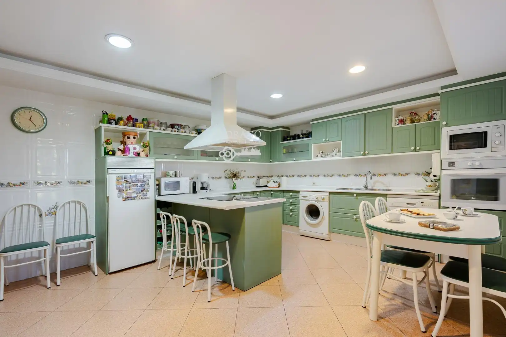 Cocina de Casa o chalet en venta en Villanueva de la Torre con Calefacción, Jardín privado y Terraza
