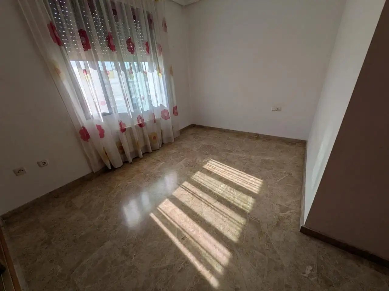 Ático de alquiler en Albacete con Aire acondicionado, Calefacción y Terraza