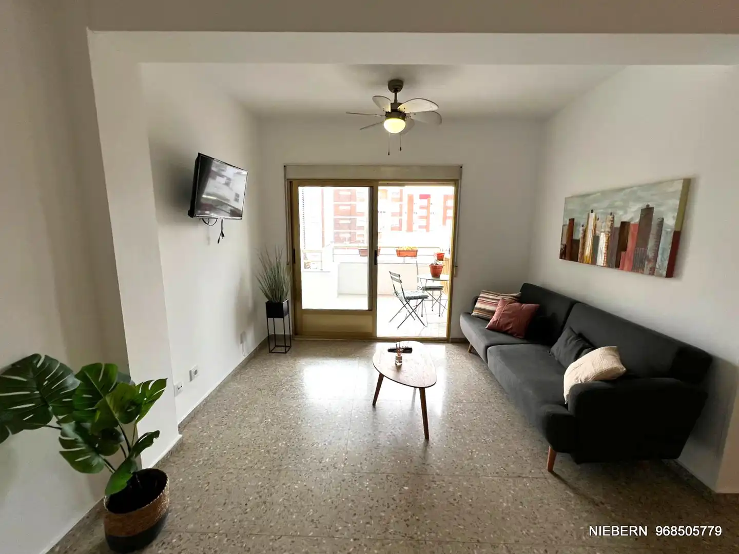 Flat for rent in Paseo Alfonso XIII, 46, Casco Antiguo