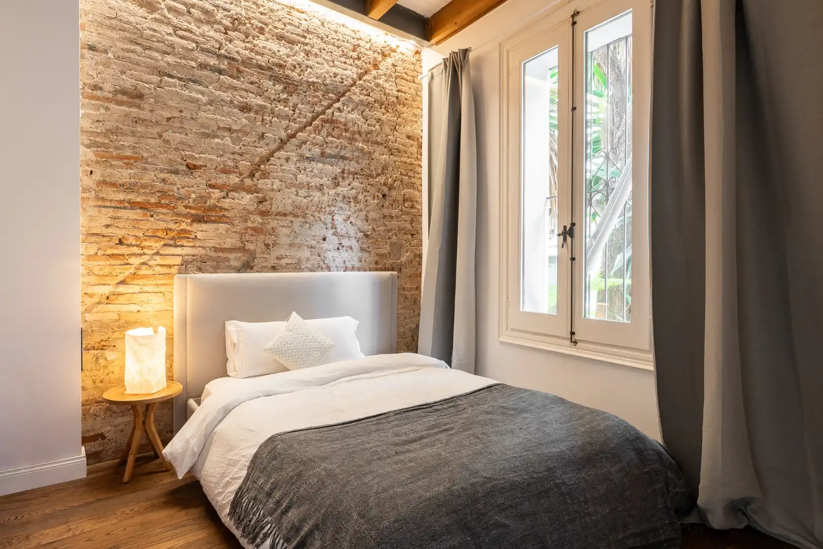 Habitación de Casa o chalet en venta en Barcelona con Aire acondicionado, Calefacción y Jardín privado