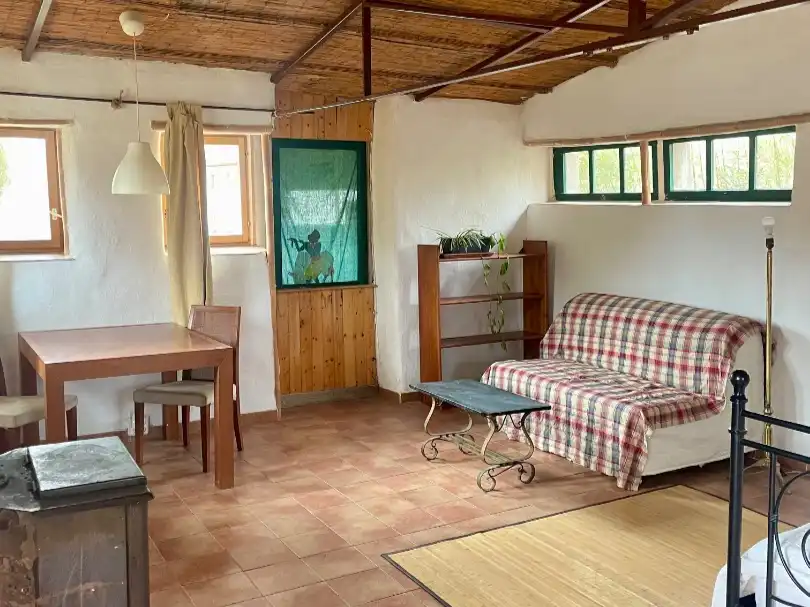 Casa rústica con jardín en venta en Carrer Figueres 24, imagen 3
