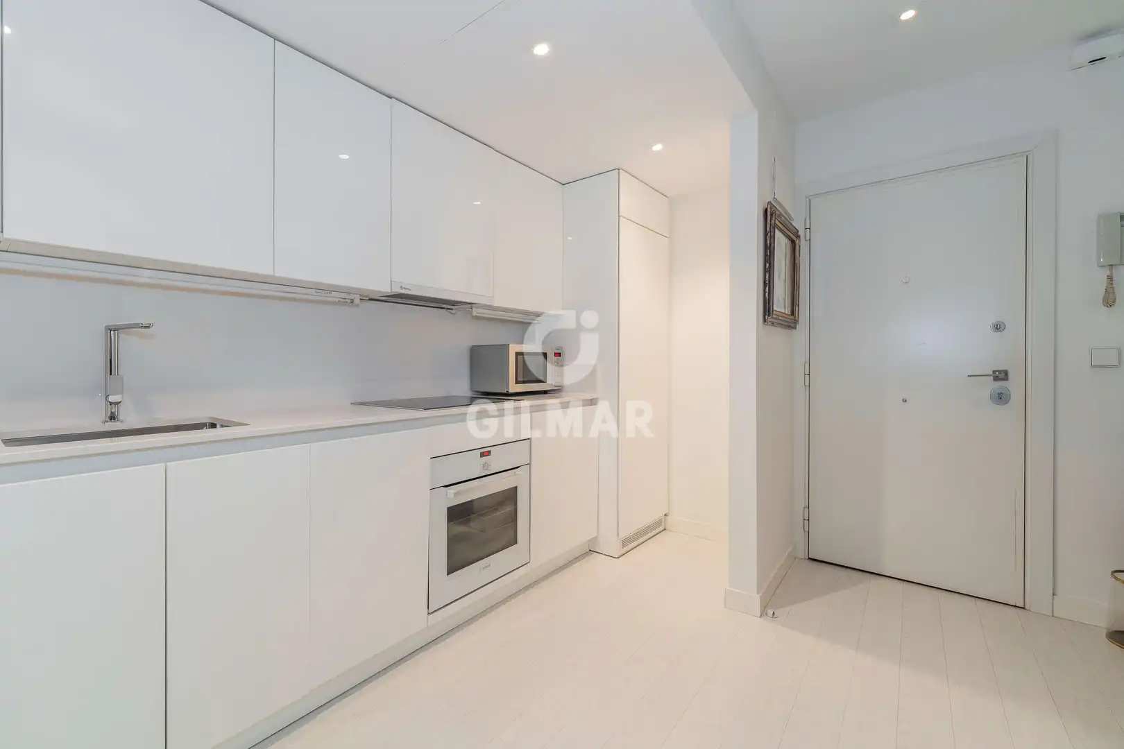 Cocina de Piso en venta en Madrid con Calefacción, Jardín privado y Piscina