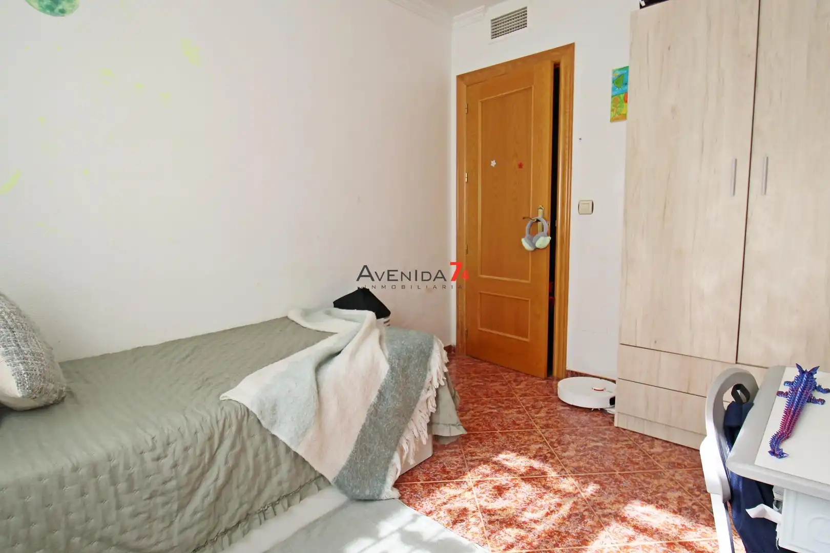 Bedroom of Flat for sale in Lorca  with Air Conditioner, Storage room and Furnished