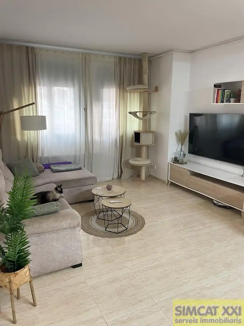 Living room of Flat for sale in Navata  with Heating, Storage room and Community pool