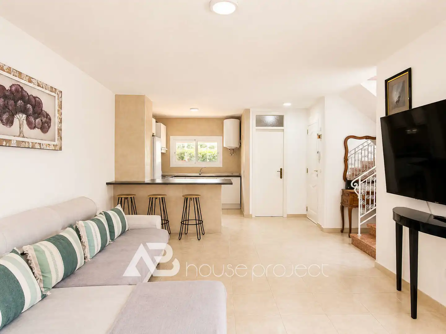 Sala d'estar de Casa o xalet en venda en Adeje amb Aire condicionat, Jardí privat i Terrassa