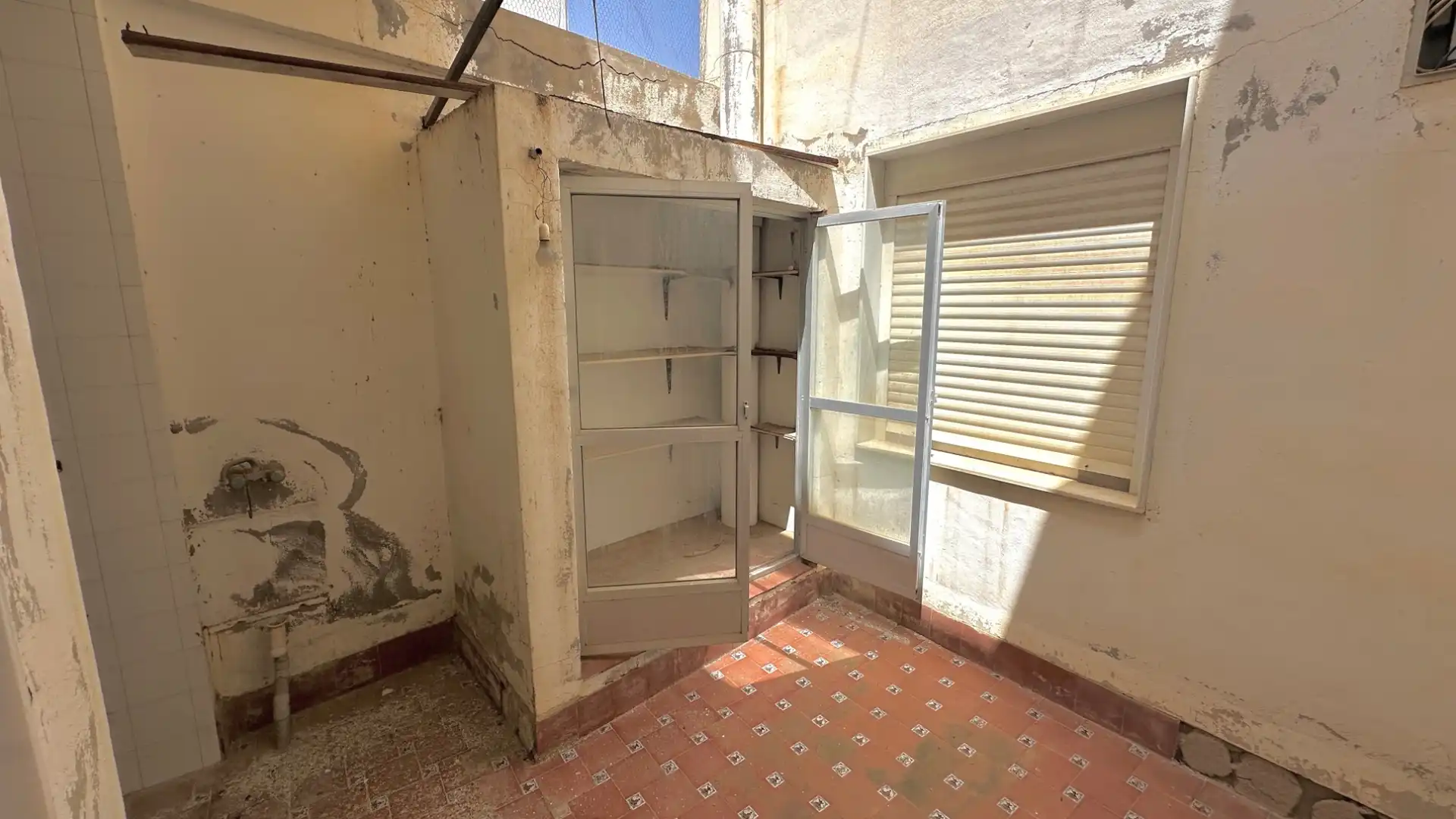Buildings for sale in San Pedro del Pinatar ciudad