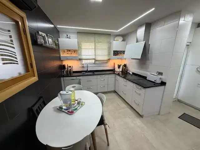 Cocina de Casa o chalet en venta en Sant Celoni con Aire acondicionado, Calefacción y Jardín privado