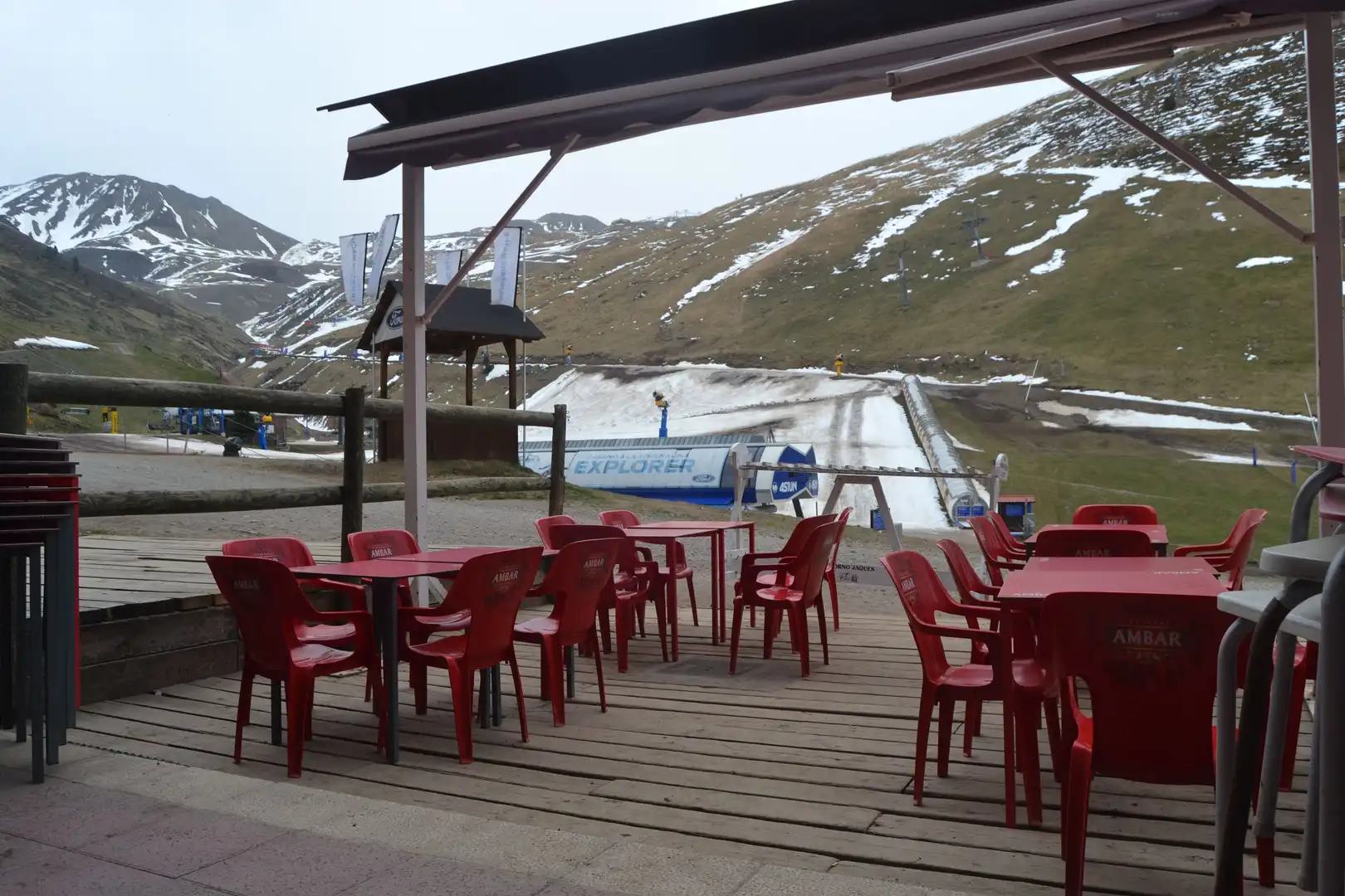 Terrace of Commercial properties for sale in Aisa