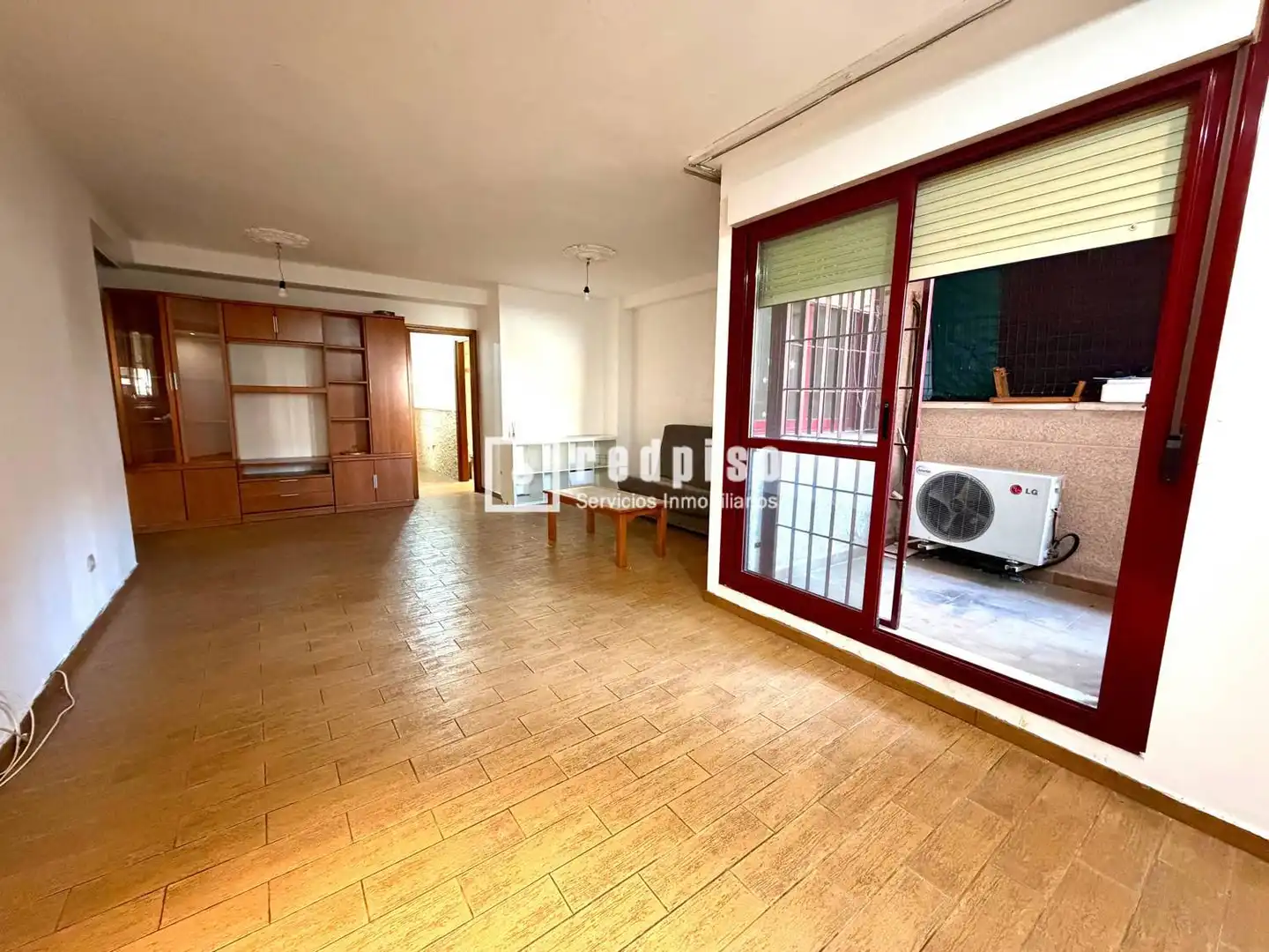 Vista exterior de Pis en venda en Torrejón de Ardoz amb Jardí privat, Terrassa i Traster