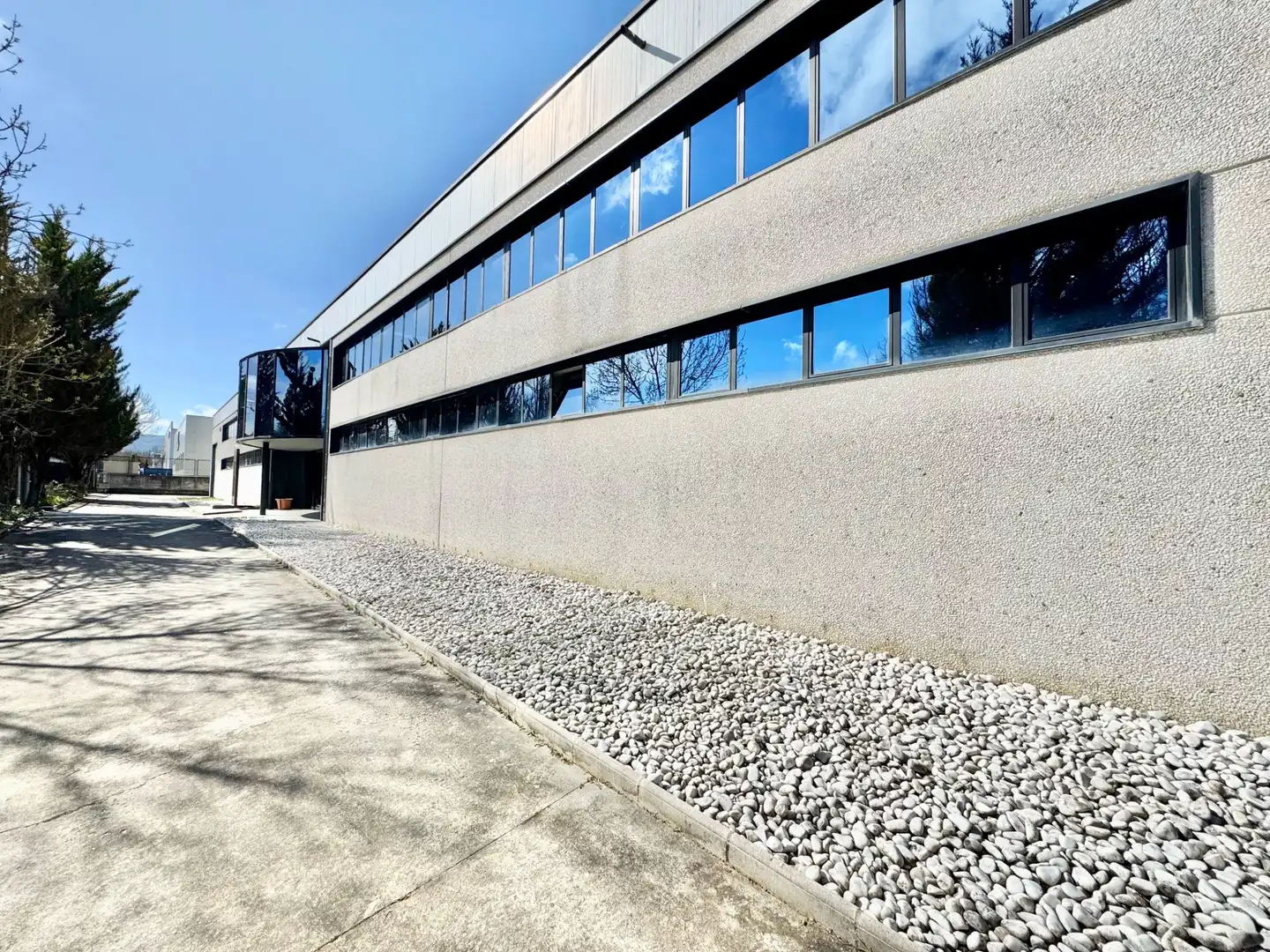 Nau industrial de lloguer a Calle Zuazobidea, imagen 2