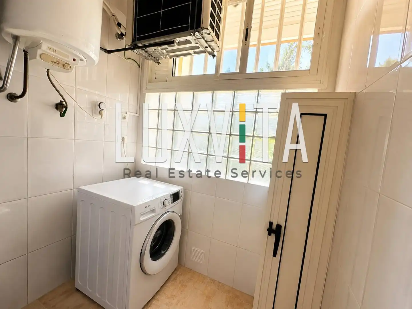 Exterior view of Apartments for sale in Arona  with Air Conditioner, Storage room and Furnished