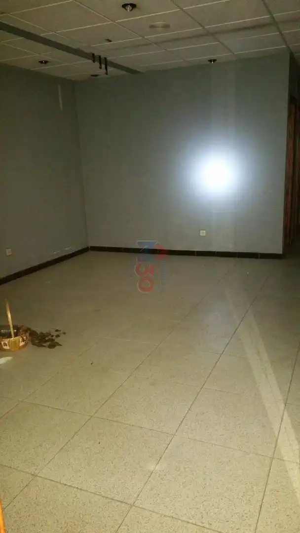 Local comercial en venda a Centro, imagen 5