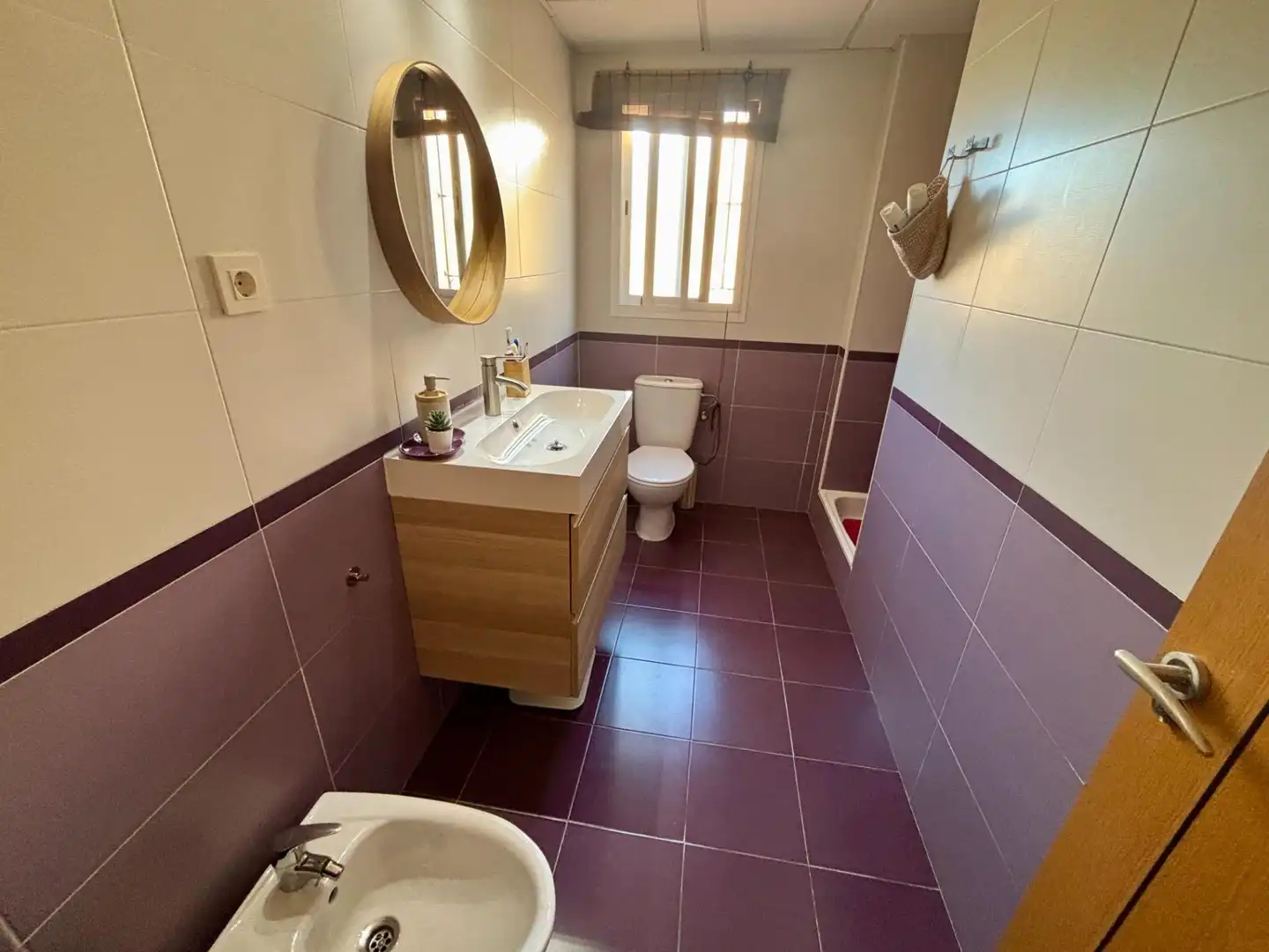 Bathroom of Flat for sale in Benalmádena  with Air Conditioner, Private garden and Terrace