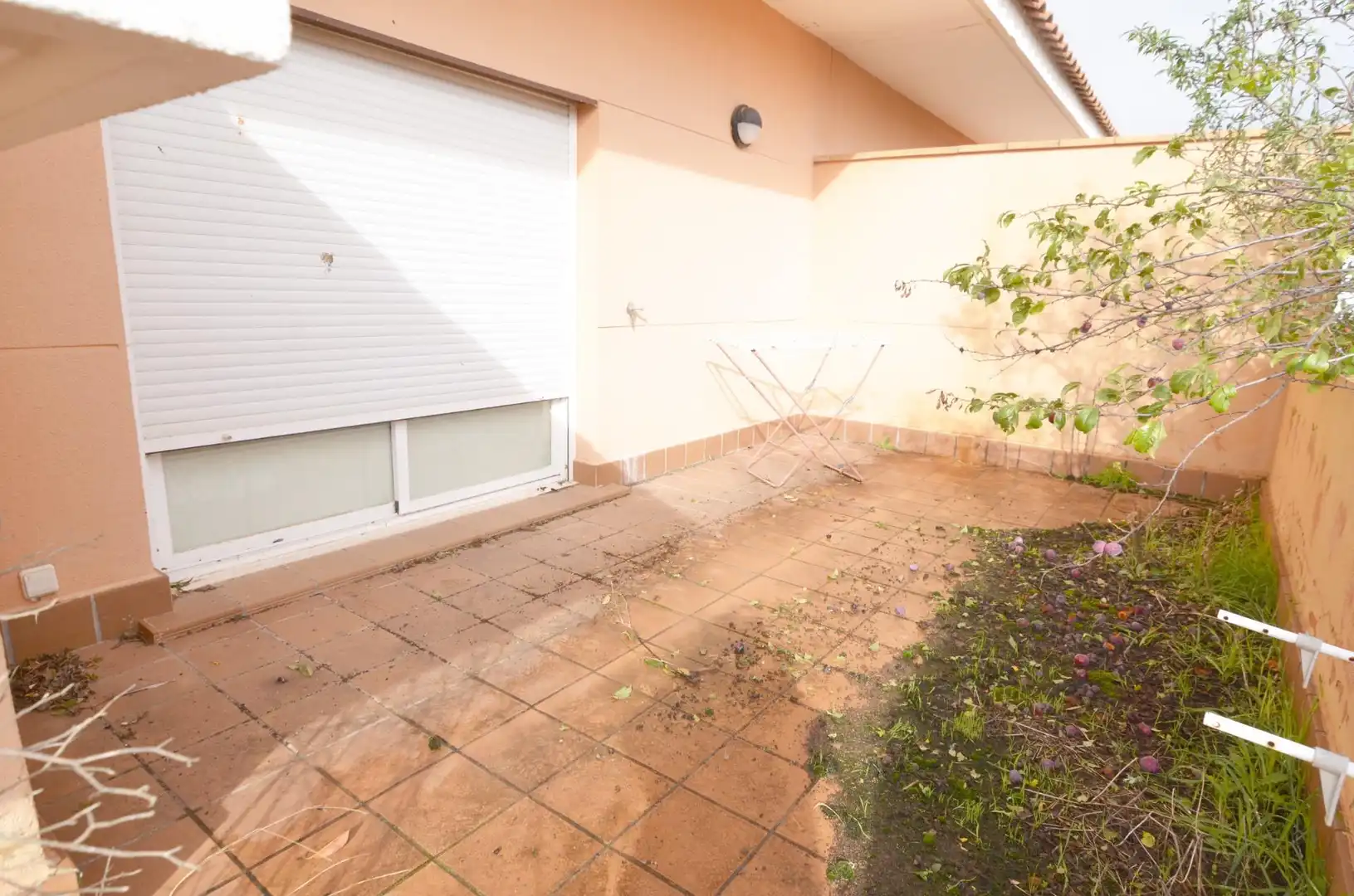 Jardí de Casa adosada en venda en Carrascal de Barregas amb Piscina