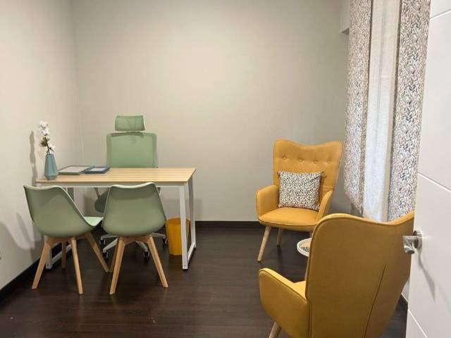 Oficina en Alquiler en Calle de Berlín, 4 en Avenida Europa