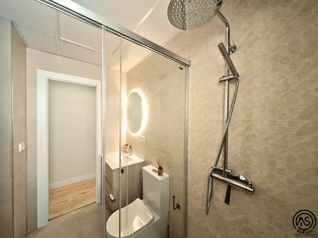 Apartamento de alquiler en Calle de Baltasar Gracián, 27, Universidad San Francisco