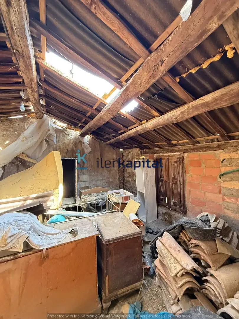 Country homes for sale in Castelló de Farfanya  with Private garden and Storage room
