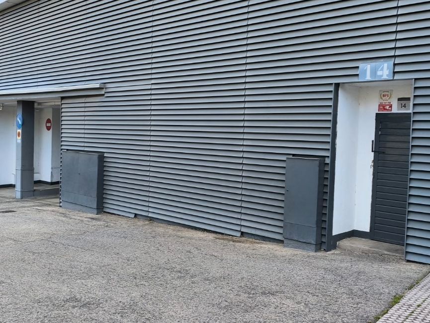 Exterior view of Garage to rent in  Barcelona Capital  with Alarm