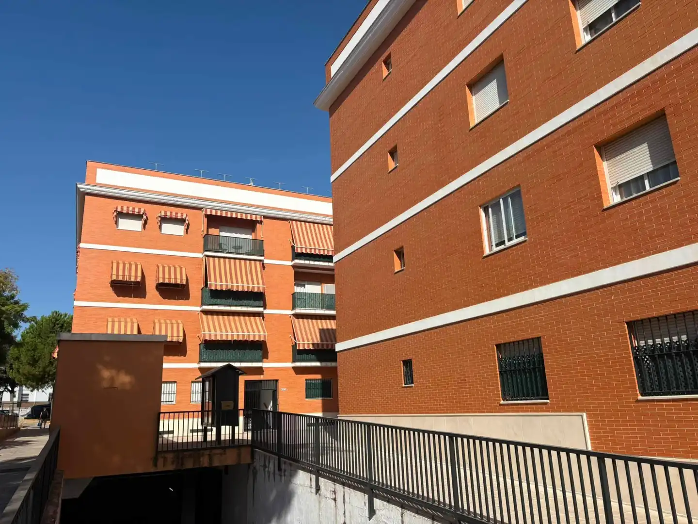 Aparcament amb ascensor en venda a Écija, imagen 2